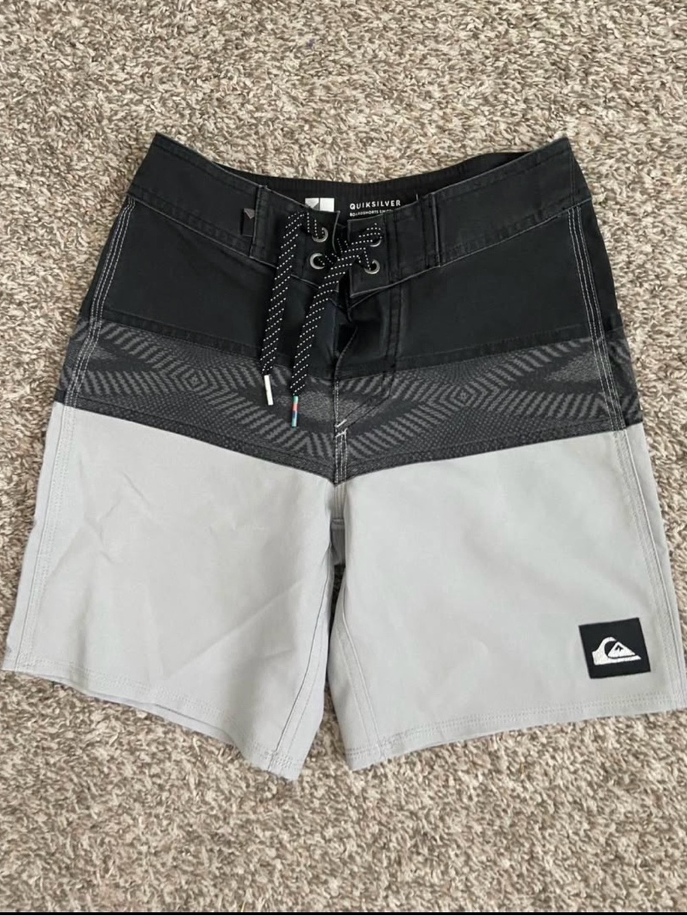 Quiksilver Men's Black and Light Gray Colorblock Swim Shorts
